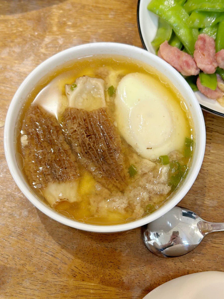 骨瓷蒸蛋碗家用鸡蛋羹专用带盖陶瓷炖蛋碗蒸菜隔水炖釉下彩小炖盅