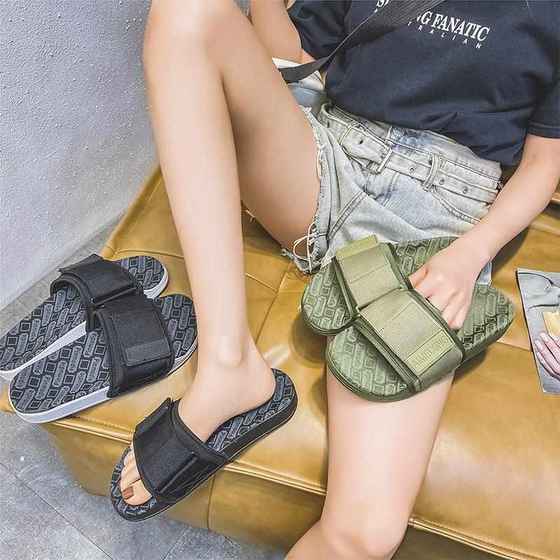 여름 커플 캐주얼 해변 슬리퍼 남자와 여자 벨크로 플립 플롭 스프링 2023 고무 Eva 여름 커플 캐주얼 해변 슬리퍼 남자와 여자 벨크로 플립 플롭 스프링 2023 고무 Eva