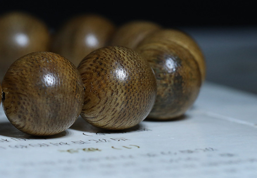 文莱沉香佛珠手串14mm11.5g 油脂丰富甘甜清越扑鼻 精品特惠_便宜推