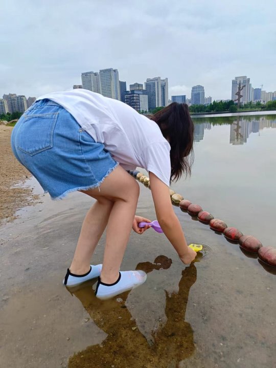 三丽鸥儿童沙滩袜女童溯溪鞋宝宝游泳速干潜水水上乐园男童涉水鞋