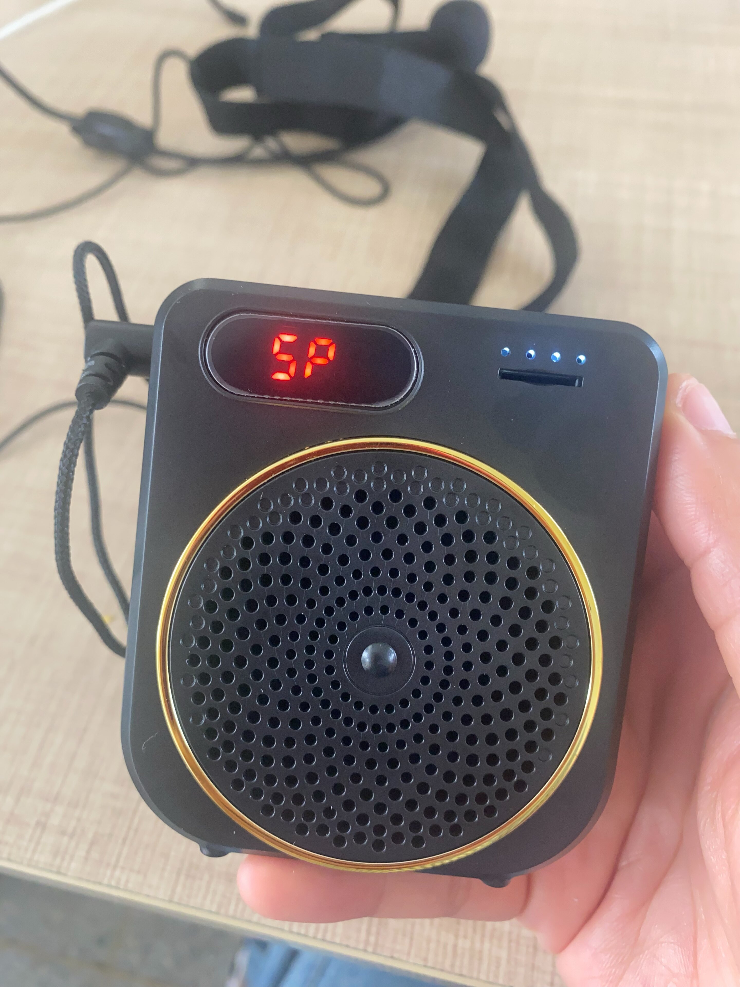 小蜜蜂扩音器麦克风上课大音量可录音插卡扩音机讲课