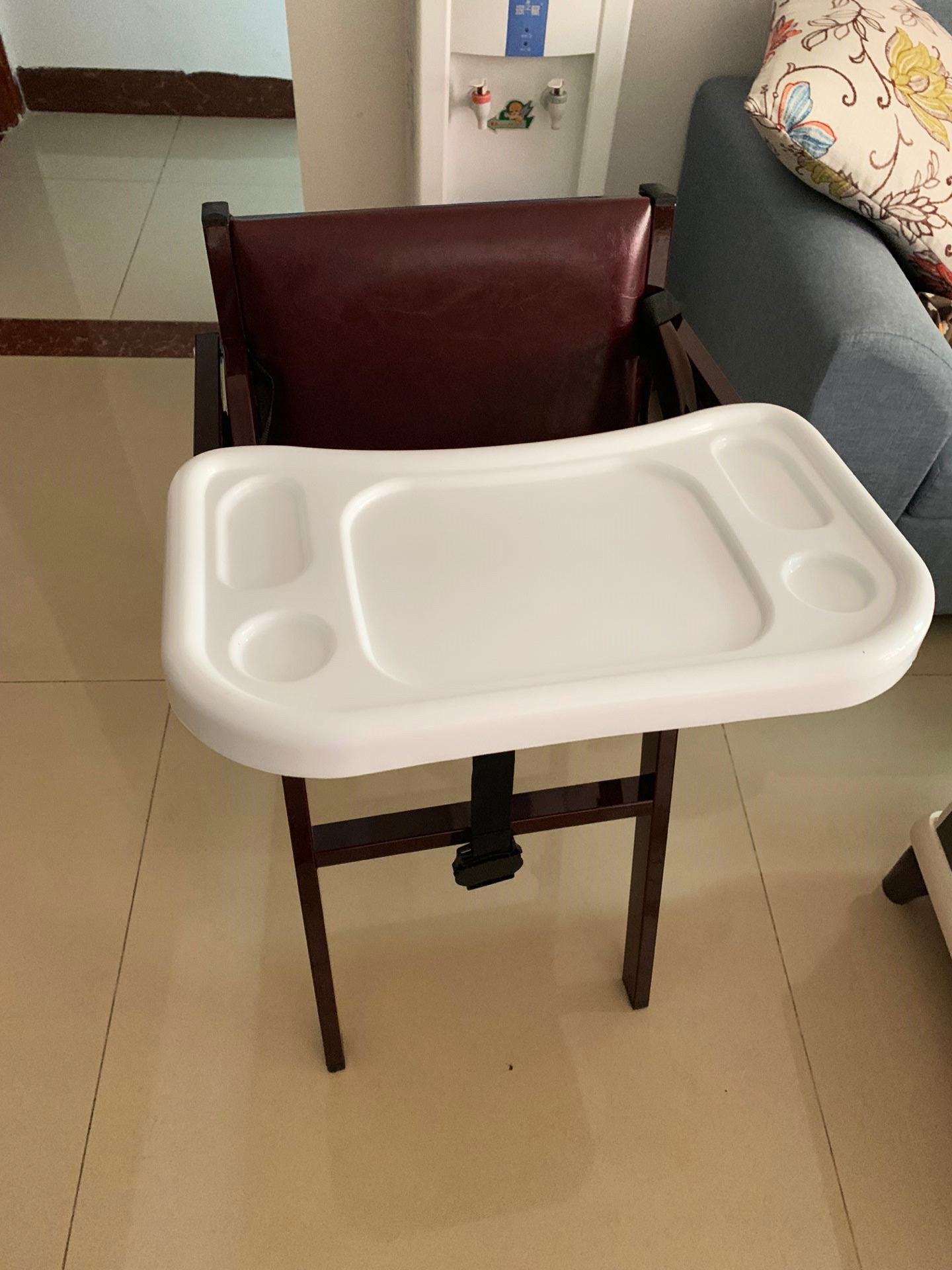 宝宝餐椅可折叠儿童餐桌椅婴儿吃饭座椅酒店专用商用多功能宝宝椅