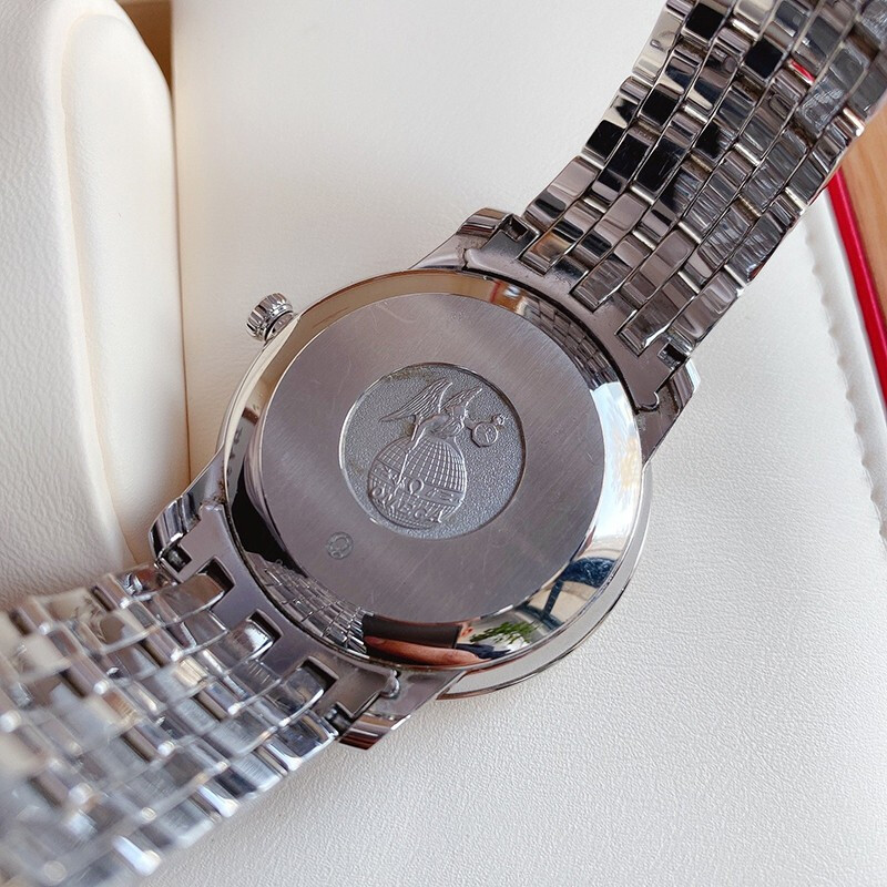 8新]欧米茄蝶飞424.10.37.20.03.002蓝盘银针自动机械男表