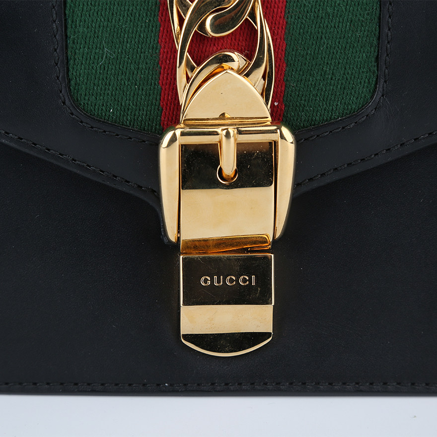 特价[9.5新]古驰gucci女士黑色sylvie单肩包vv209公价19000