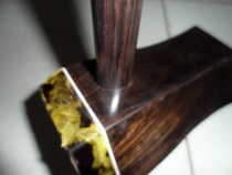 Factory direct refined black sandalwood faucet Yuehu first-class wood gift accessories plus piano box