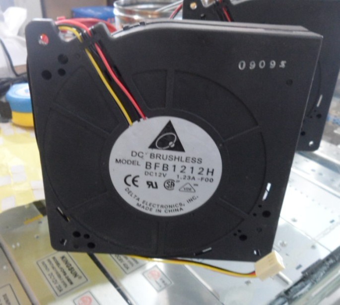 Delta 12CM12V Blower BFB1212H 12V Blower 12CM Fan