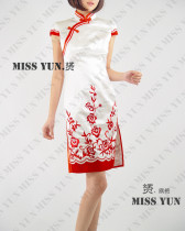Spring Autumn New Custom White Embroidered China Red Cut Paper Flowers Bride Fashion Improved Short Qipao Dress Toast