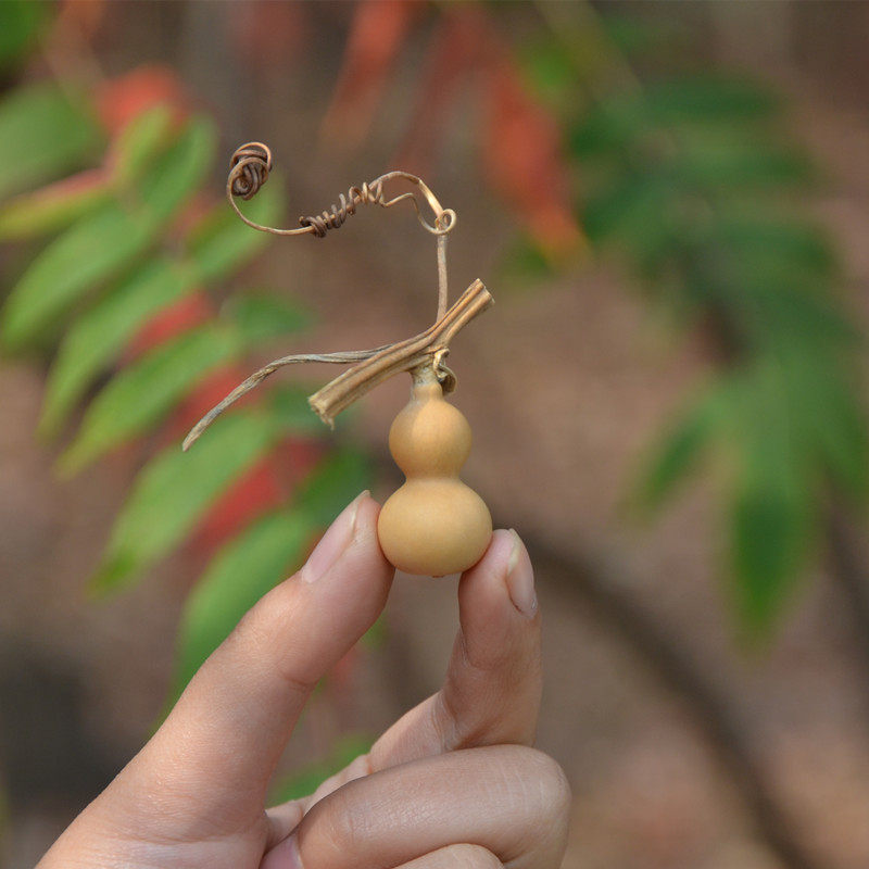 天然草里金小葫芦手捻文玩收藏手把件铁包金2-3厘米
