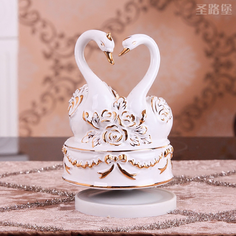 European furnishing articles creative home decoration new romantic move ceramic swan music box of girlfriends wedding gift