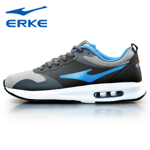 鸿星尔克跑步鞋