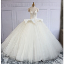 Bride wedding dress 2021 new slim court style deep V sexy tutu wedding dress simple European and American wedding dress