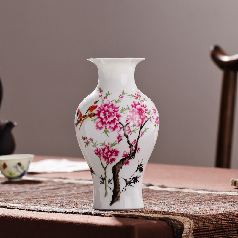 Contracted sitting room packages mailed jingdezhen porcelain vase famille rose porcelain vase modern fashionable household decoration decoration