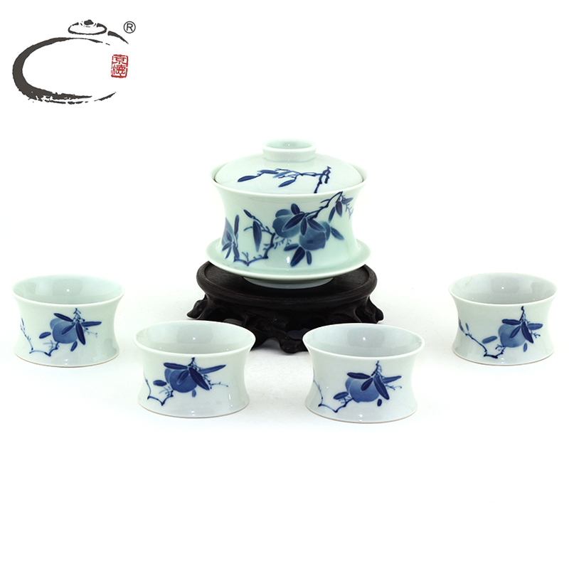 DE collection and auspicious Beijing peach tureen group of jingdezhen blue and white porcelain is hand - made kung fu tea tureen set of tea cups