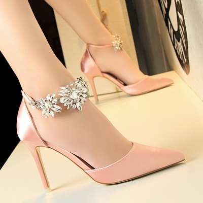 520-10 European and American wind high heels for women’s shoes heel high-heeled silk light hollow mouth pointed a word d