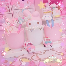 (Clearing House Special Price) Teenage Girls Heart Tulip Flowers Desktop Containing Box