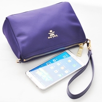 Korean Version Casual Large Capacity Waterproof Nylon Parachute Cloth Platinum Wrist Bag Handbags Womens Bag Dinner Bag