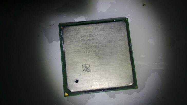 赛扬单核低功耗CPU4个