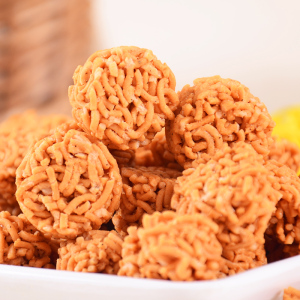 日式串烧丸子/五香海苔零食