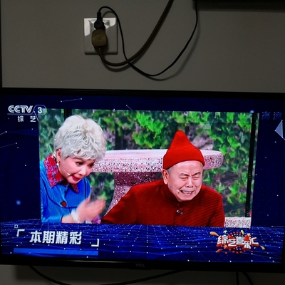 说说说说TCLL32F3301B和D32A810电视那个好，用户反馈对比之下，谁更好