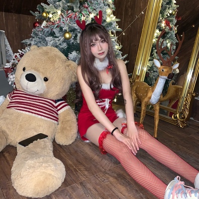 太好看啦!!!穿上去就是圣诞辣妹~ 太好看啦!!!穿上去就是圣诞辣妹~