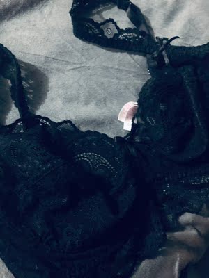 这款内衣的颜值💕也太好看了吧 🌈无论是材质 舒适感 颜值 价格上对比上百块的内衣 没有差别 嘿嘿💕 店主家的款式 可爱的 、性感的、神秘的、少女心任你挑选 喜欢💕就赶快🐎上行动哦 这款内衣的颜值💕也太好看了吧 🌈无论是材质 舒适感 颜值 价格上对比上百块的内衣 没有差别 嘿嘿💕 店主家的款式 可爱的 、性感的、神秘的、少女心任你挑选 喜欢💕就赶快🐎上行动哦