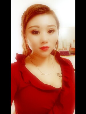 衣服很好看!料子很舒服!意想不到的收获!还算满意! 衣服很好看!料子很舒服!意想不到的收获!还算满意!