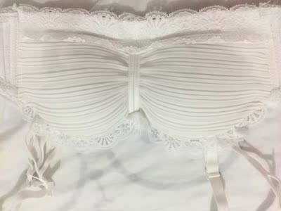 很可爱的内衣,穿着也好看呢,第一次买白色的,穿着挺好看,也舒服,不错, 很可爱的内衣,穿着也好看呢,第一次买白色的,穿着挺好看,也舒服,不错,
