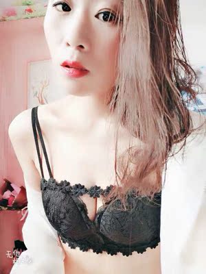 内内真的超漂亮！穿着也很舒服贴身，一点不扎肉，聚拢效果也好。总之超喜欢的！样式好看，做工细致 客服也很贴心，价格亲民😄 物美价廉 关注了店铺，以后会经常光顾✌️