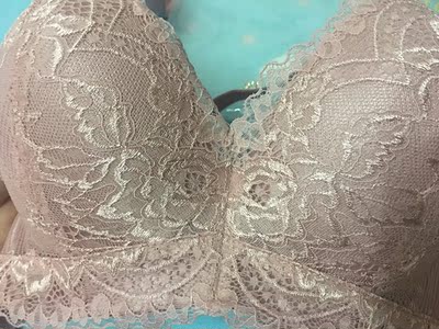 差评，第一次买你们家的，就买个坏的，我运气是有多&ldquo;好&rdquo;这个东西直接掉在了袋子里，自己看吧！