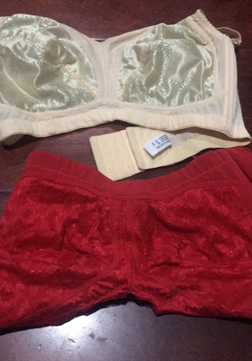 大胸如我自从生娃后一直买不到合适内衣，3年邂逅就只认他们家内衣，不离不弃，穿上显胸小关键还舒服，不像其他带钢圈内衣穿着胸疼，特别适合乳腺增生人群穿着保证不痛