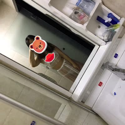 嘻嘻，男朋友生日的时候穿的，给了他一个惊喜，他很喜欢，穿着还不错，男朋友夸很美嘻嘻😜