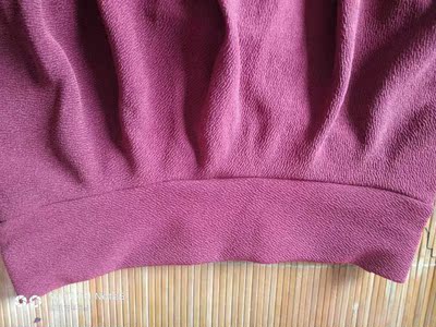 裙子真心不错，很方便，盒子包装很高大上，同样的裙子店里要卖一百多，关键老公超级喜欢