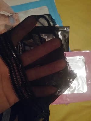 东西挺不错的,每个包装都是独立包装朔风的,质量也不错 东西挺不错的,每个包装都是独立包装朔风的,质量也不错