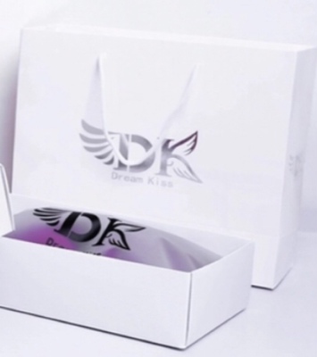 打开就迫不及待的试穿了一下，😄效果真的非常好，穿着也很舒服😌我真的超喜欢这款👙的，太好看了