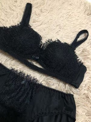 感觉产品很棒，可以给好评，不要骄傲哦，希望卖家再接再厉，细节也很精细