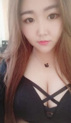 内衣比较舒适,很喜欢,穿上也很好看。 内衣比较舒适,很喜欢,穿上也很好看。