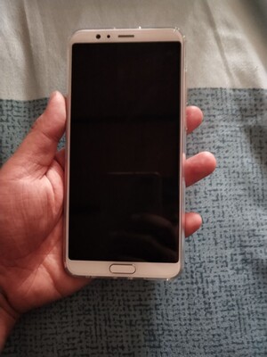 讨论解说荣耀V10和10GT手机那个好，评测细节对比，真相大曝光！