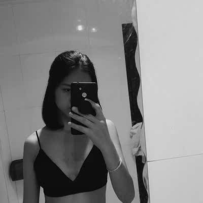 很喜欢 对这种内衣没有抵抗力啊!!! 看到降价 马上买了 一买买两件 很喜欢 会来回购的 很喜欢 对这种内衣没有抵抗力啊!!! 看到降价 马上买了 一买买两件 很喜欢 会来回购的