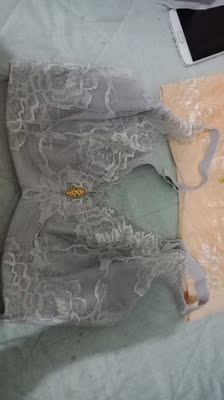 买了两件穿着舒服。