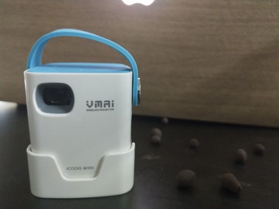 调查心得热销品牌微麦m100微型投影仪怎么样，好用吗？有什么优缺点