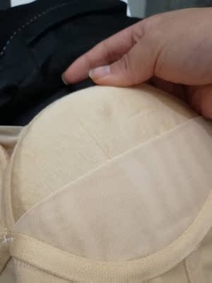 差评，差评，买回来都有脏东西，洗不干净，而且穿非常紧。