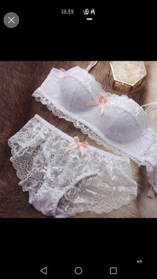 宝贝很不错，质量也好，穿着很舒服，确实有聚拢效果唉，很适合小胸妹子，喜欢的可以下单买来试试！但是送的内裤确实不是我喜欢的样式。
