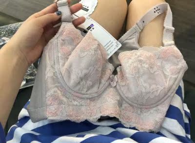 第二个了，之前买的黑色，紫色好看