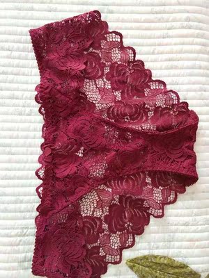 看图就知道了好漂亮的内内 舒适度也棒棒的 胸太大了都没穿过这么好看的内衣 呜呜呜呜   推荐购买哦