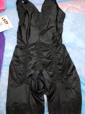 总体来说蛮好的，穿上塑身效果也非常不错，不勒不闷，贴身，穿在身上有微微的热量，之前没穿身上几乎是凉的，买家有很有耐心，非常不错👍