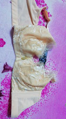 薄的，适合夏天穿