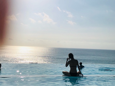 穿出去回头率超级高，质量超级好。适合小胸，不聚拢，平时穿70B，本人76斤，身高155，给大家参考下