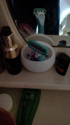 额，用着还行，刮得还算干净，就是不知道这个刀耐用不