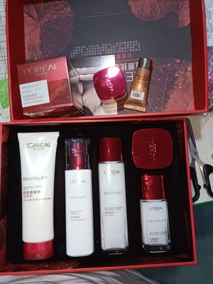 吐槽欧莱雅护肤品怎么样,质量假不假呢,亲身使用三个月感受揭秘