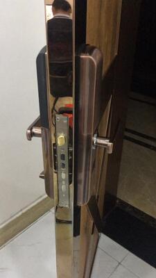 分析木工师傅解说晶思达指纹锁怎么样,安全系数高吗,真实评测